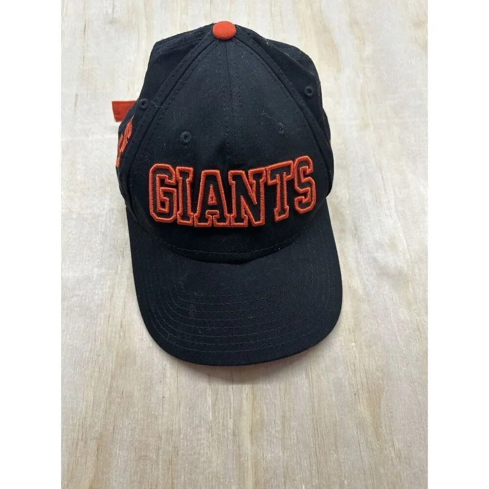 San Francisco Giants Baseball Hat New Era 9Forty Adjustable Back Women’s Cap